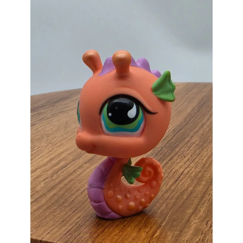 Littlest Pet Shop Seahorse #802 relaxing bathtub dollhouse Figure Accessory lot